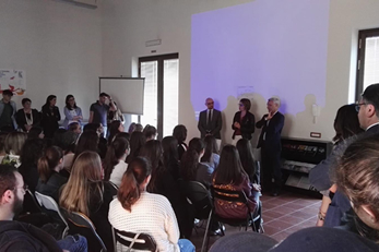 PROROGATA LA DATA DI PRESENTAZIONE DELLE DOMANDE TUTOR-PARI